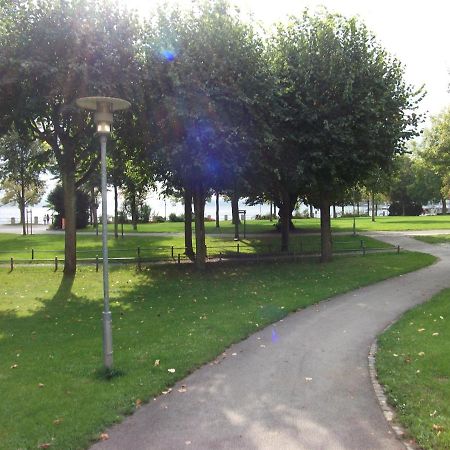 Aeltere Fewo Am Uferpark FDH Dış mekan fotoğraf
